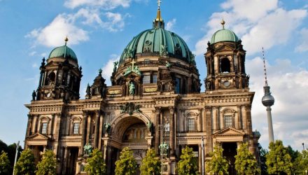 Москва – Берлин  за 8000 руб. В октябре!