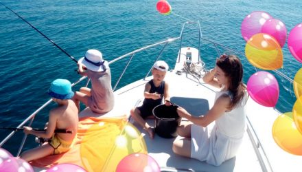 Детский день рождения в ресторане, а может быть на катере?