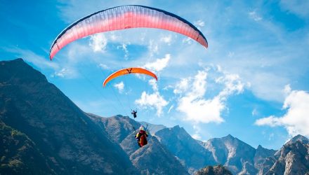 Полёт на параплане — красивые виды и адреналин