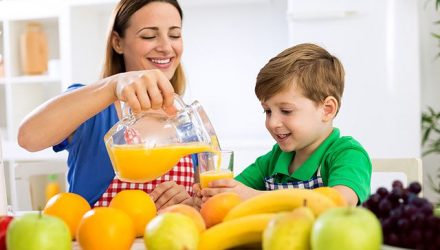 Соки и коронавирус: запасаемся витаминами