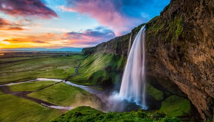 Путешествие по Исландии частным самолётом