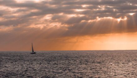 Путешествие на парусной яхте: свобода